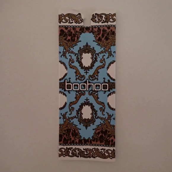 ✨New✨ Boohoo Gia Off the Shoulder Sleeve Detail Midi Dress in Amber size 12 - Picture 6 of 10